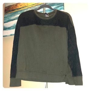 Champion thin sweater